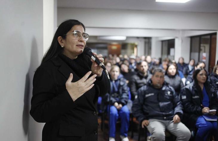 Capacitación de agentes sanitarios en Lengua de Señas Argentina en el Colegio Médico de Tucumán