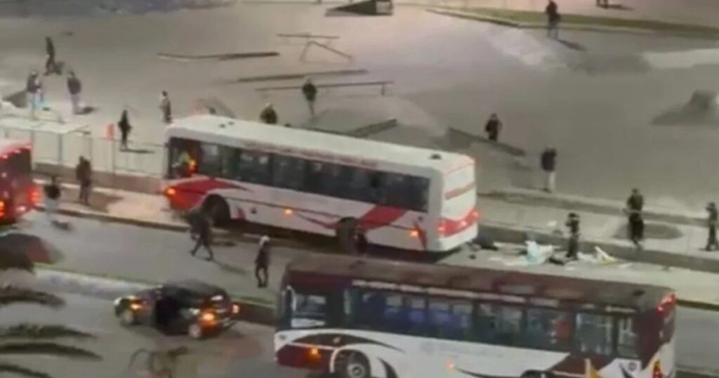 Colectivo de la línea 532 accidentado en Mar del Plata