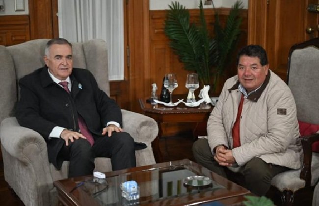 Osvaldo Jaldo y Enrique Orellana durante reunión en Tucumán