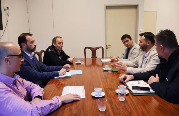 Reunión interministerial sobre caminos de acceso a escuelas en Tucumán