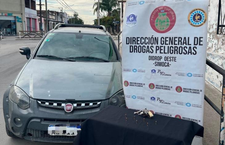 Control policial en Simoca