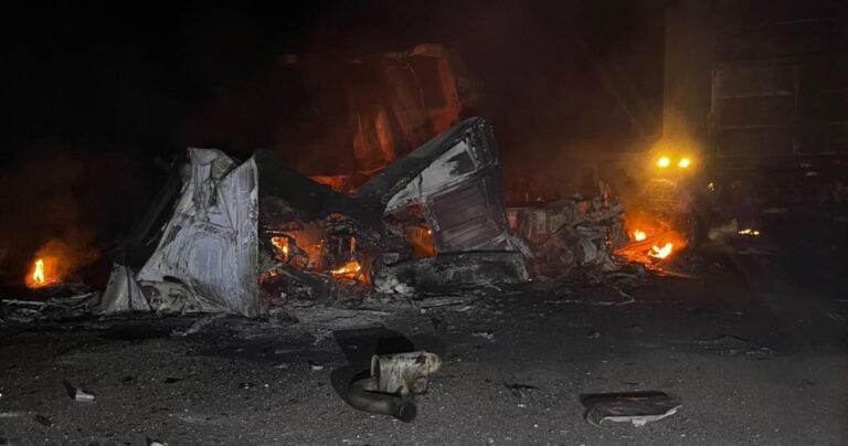 Camiones destruidos tras choque frontal en Ruta Nacional 34, Santiago del Estero