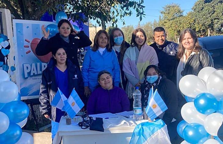 Equipo de salud realizando controles en el marco del Programa Palpitar en Tucumán