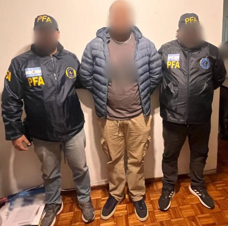 Allanamiento policial por trata de personas en Yerba Buena, Tucumán
