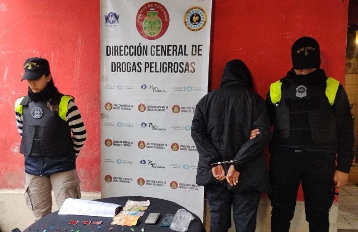 Procedimiento policial en barrio Tiro Federal