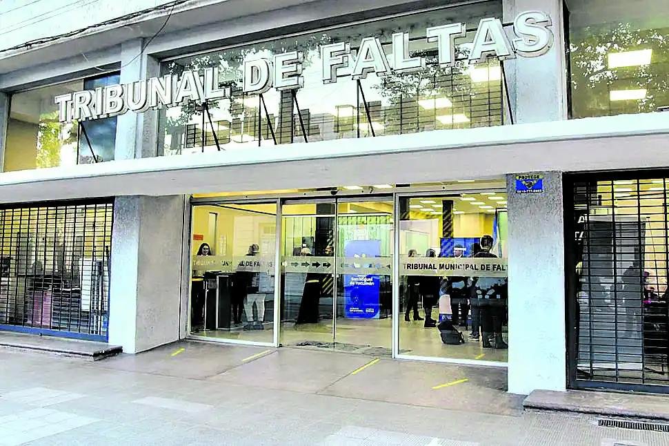 Fachada del Tribunal Municipal de Faltas de San Miguel de Tucumán