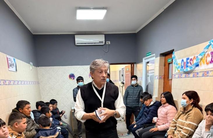 Niños deportistas durante controles médicos en El Cadillal