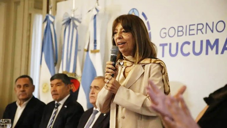Computadoras y tablets para escuelas de Tucumán con fondos judiciales