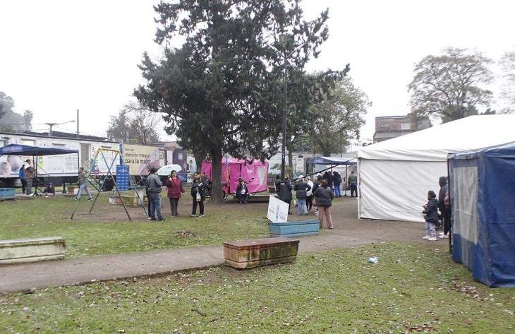 Hospital Móvil en Plaza Almafuerte, Tucumán