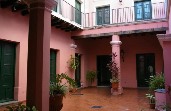 Fachada del Museo Histórico Provincial Presidente Nicolás Avellaneda en Tucumán