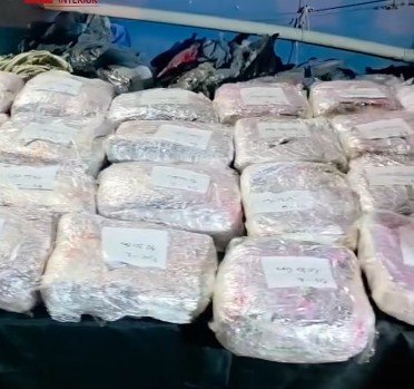 Efectivos de Gendarmería Nacional durante operativo de control fronterizo en Tucumán
