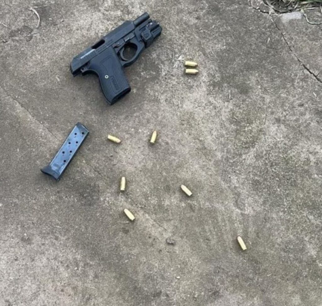 Vehículo volcado tras persecución policial en La Matanza