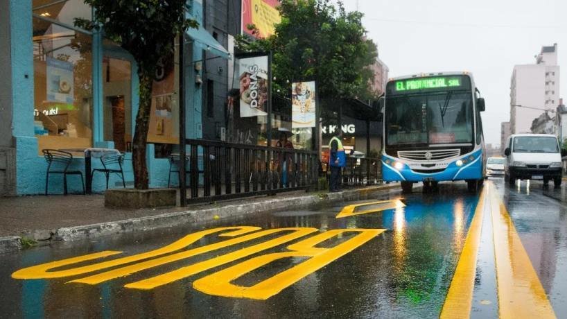 Colectivo interurbano en Tucumán