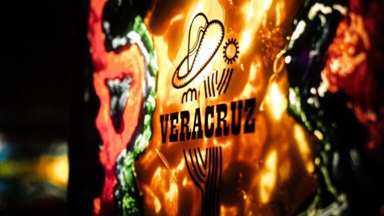 Interior del bar Veracruz en Tucumán