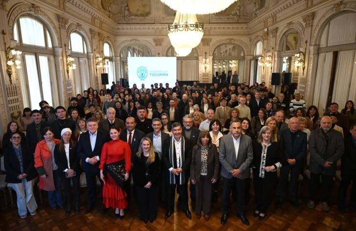 Presentación de la 66° edición del Septiembre Musical en el Salón Blanco de Casa de Gobierno