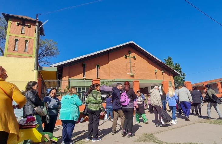 Hospital Móvil en el barrio San Cayetano de Tucumán