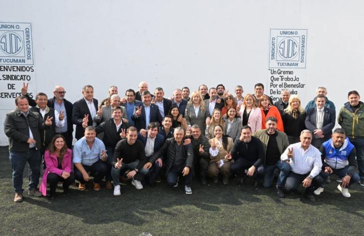 Reunión de trabajo entre autoridades provinciales y municipales en San Miguel de Tucumán