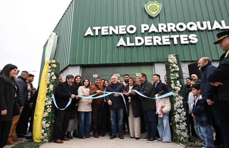 Inauguración de la remodelación del Club Ateneo Parroquial Alderetes