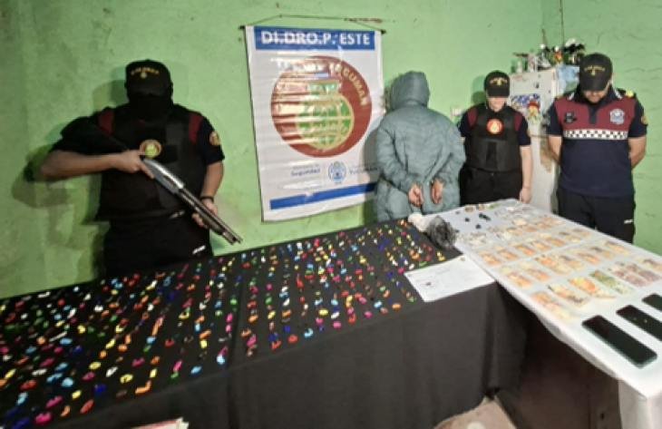 Imagen ilustrativa de un allanamiento policial en Tucumán