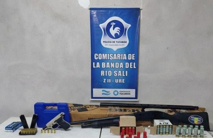 Armas secuestradas en allanamiento policial en Banda del Río Salí