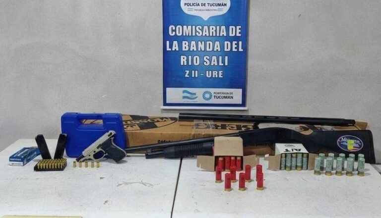 Armas secuestradas en allanamientos en Tucumán