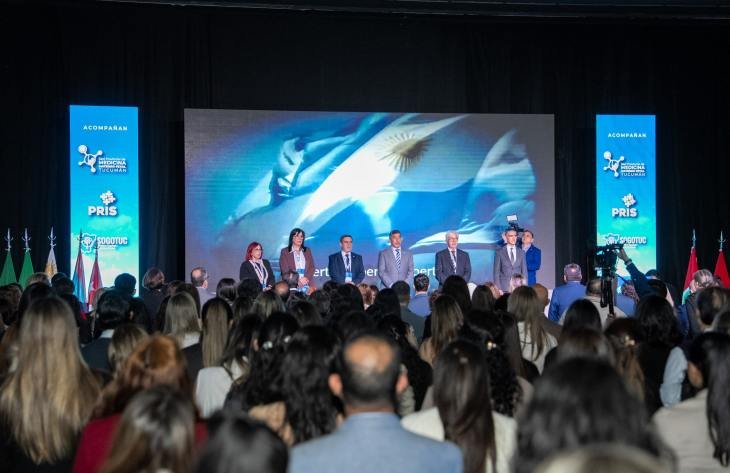 Panel de apertura del Primer Congreso Internacional de Medicina Fetal en Tucumán