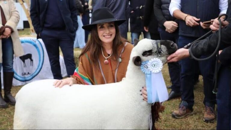 Victoria Villarruel en la Expo Venado 2026