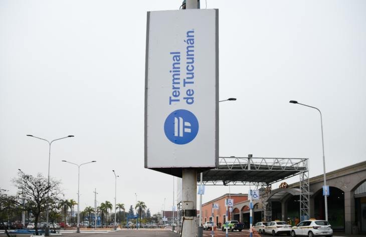 Vista de la Terminal de Ómnibus Bernabé Aráoz en Tucumán durante las obras de modernización