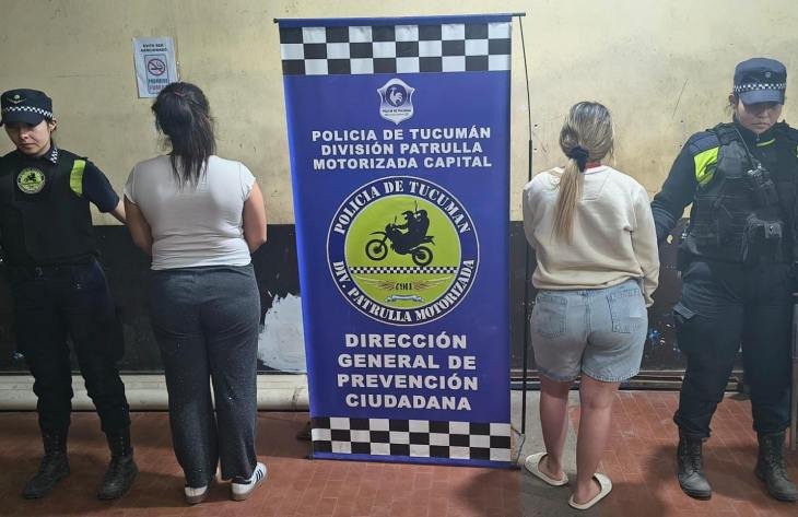 Móvil policial de la División Patrulla Motorizada Capital en avenida Alem al 1300, Tucumán
