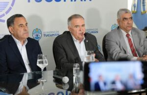 Conferencia de prensa del gobernador Osvaldo Jaldo junto a su gabinete