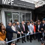 Autoridades provinciales y municipales durante la inauguración de la oficina del Ministerio Público Fiscal en Simoca