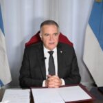 Gobernador Osvaldo Jaldo durante una entrevista radial