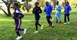 Corredores durante el Maratón Internacional de la Ciudad de Buenos Aires