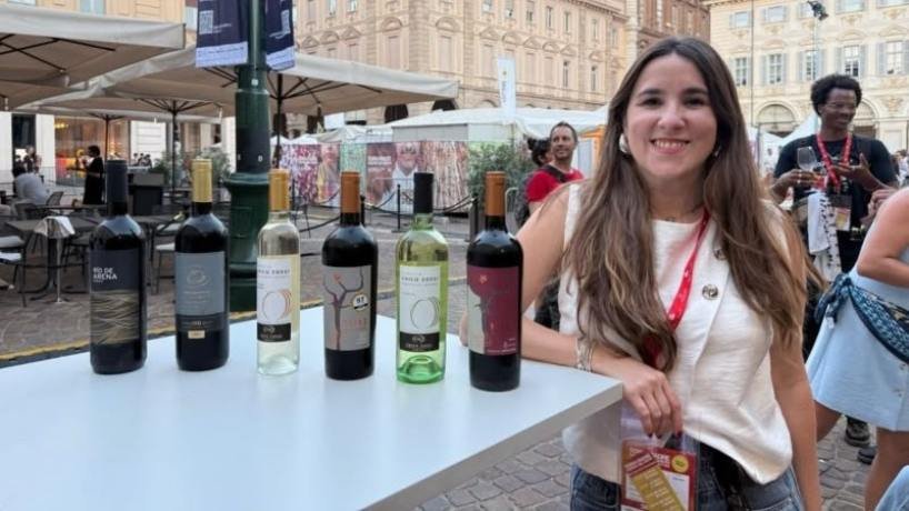 Ana Nores durante la presentación de vinos de Amaicha y Colalao del Valle en Terra Madre, Torino