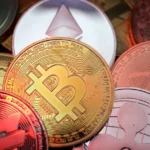 Representación gráfica del símbolo de Bitcoin con cotización en dólares