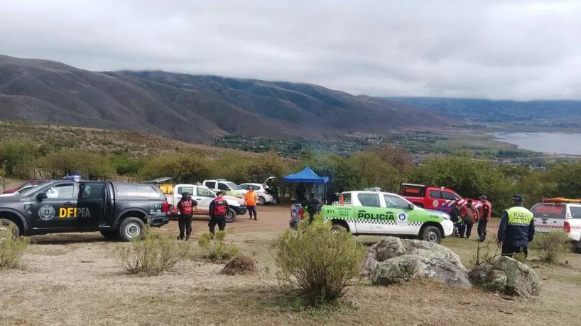 Operativo de búsqueda de Raúl Moyano en el cerro Ñuñorco, con campamento base y patrullas