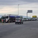 Congestión vehicular en la Ruta 9 a la altura del peaje de Molle Yaco, Tucumán