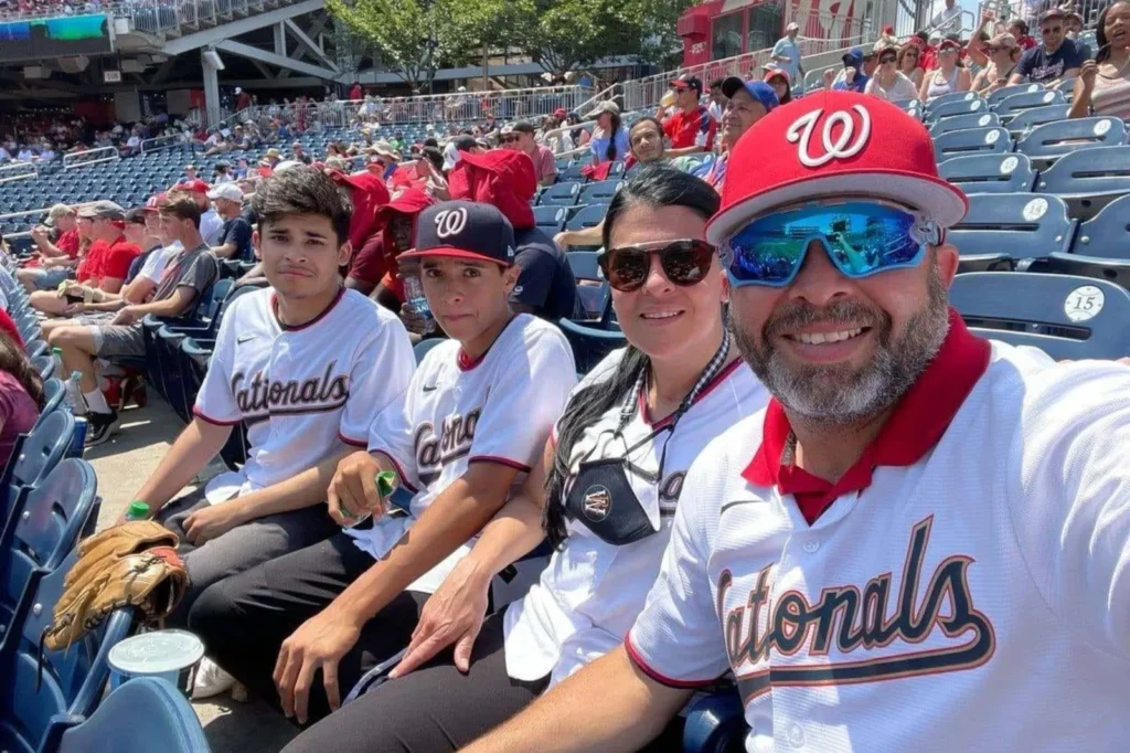 Amaury Monsalve, entrenador venezolano de béisbol detenido por el ICE