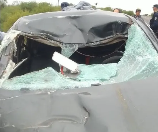 Automóvil siniestrado en la Ruta Nacional 34 tras colisión con una vaca