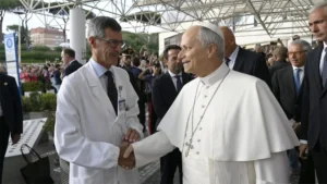El papa León XIV durante una aparición pública