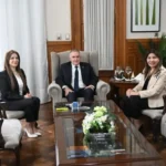 Osvaldo Jaldo junto a Gladys Medina y Sandra Mendoza en Casa de Gobierno