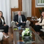 Osvaldo Jaldo, Gladys Medina y Sandra Mendoza en reunión en Casa de Gobierno