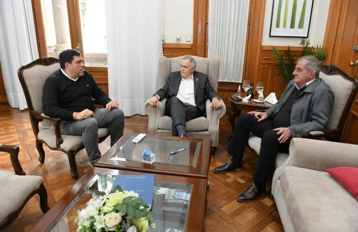 Reunión de Osvaldo Jaldo con Marcelo Nazur y Ramón Cano en Casa de Gobierno