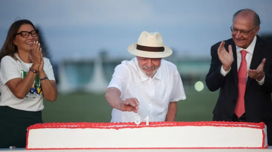 Luiz Inácio Lula da Silva durante su cumpleaños 81 en Brasilia