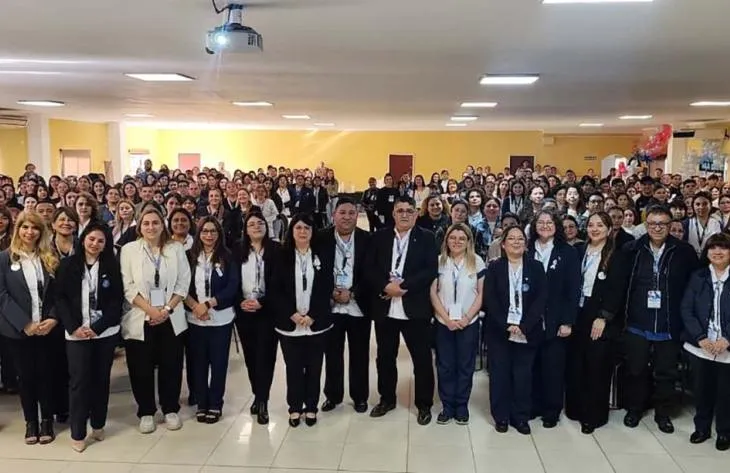 Profesionales de la salud durante la primera Jornada Provincial de Pediatría Interdisciplinaria de Enfermería en Banda del Río Salí
