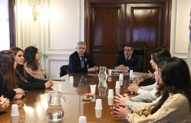 Reunión de la Sala de Situación del SIPROSA encabezada por el ministro Luis Medina Ruiz