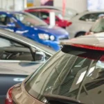 Subasta online de vehículos con modelos Toyota y Renault