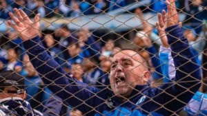 Hinchas de Atlético Tucumán en el estadio